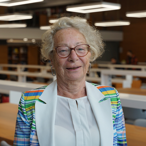 Dr. Öğr. Üyesi Hatice Nevzat UÇTUM MUHTAR