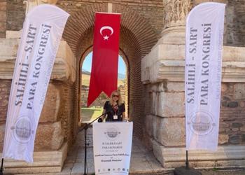 İşletme Bölümü Öğretim Elemanları Üniversitemizi Salihli-Sart Para Kongresi'nde temsil ettiler