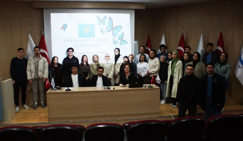 Prof. Dr. Ayşe Ayçiçeği Dinn, İnsan Psikolojisi ve Psikoloji ile İlgili Gerçekler seminerlerini verdi.